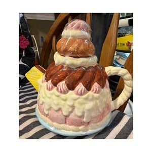 Heritage Mint Ltd Dessert Sundae Ceramic Decorative Teapot Whimsical Kitsch